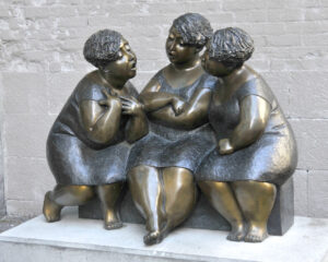 Sculpture en bronze de Rose-Aimée Bélanger, Montréal, Québec.